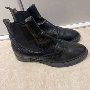Ankle boots